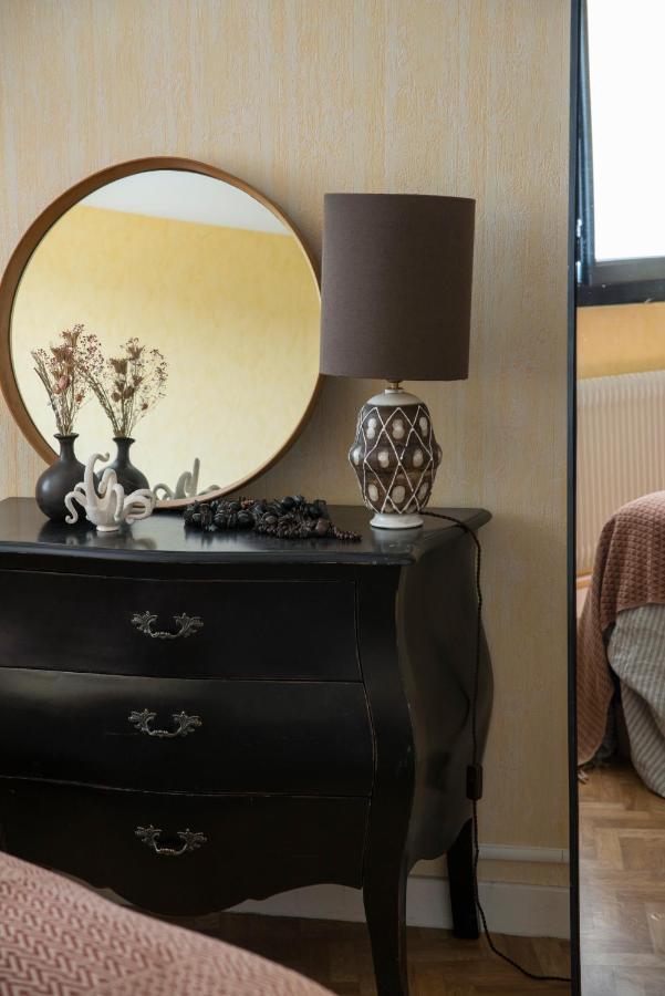 Chambre Avec Vue Domessin Luaran gambar